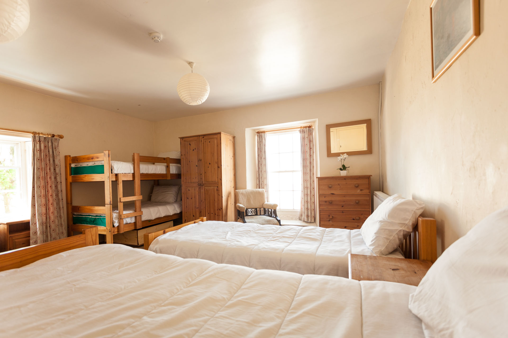 5-bedroom-sleeps-6
